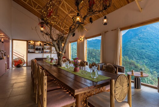 Seclude Pangot, Perch - Boutique Birding Resort