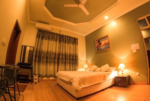 Fizys Lodge Maldives