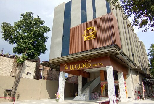 Hotel The Legend