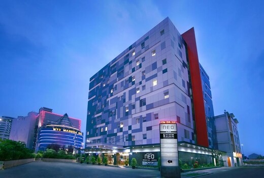 NEO Hotel Mangga Dua