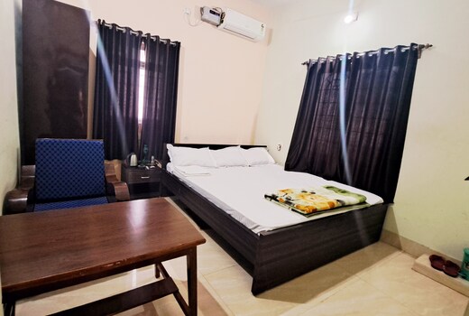 Hotel Atithi