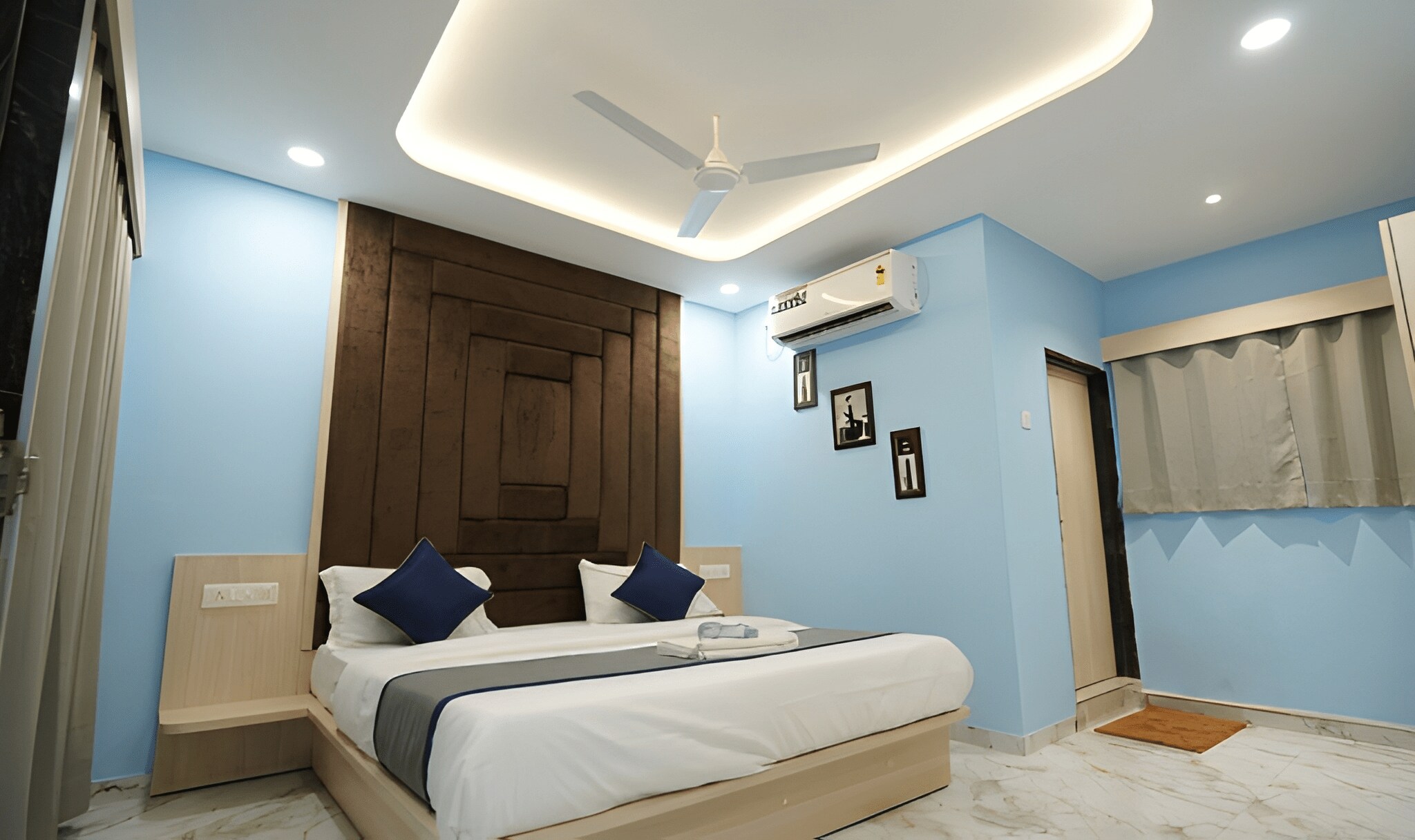 Hotel Paramount