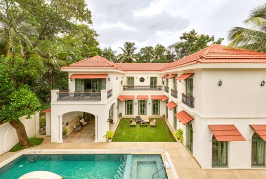 Independent 5 BHK villa Vagator Poker Table