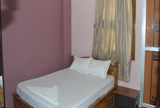 HOTEL LAXMI PALACE