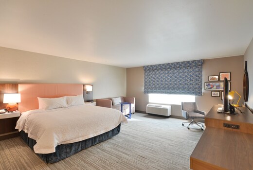 Hampton Inn & Suites by Hilton Menomonie-UW Stout