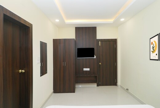 Hotel O Kabir Residency