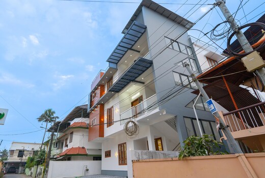 Greenview Royal Stay