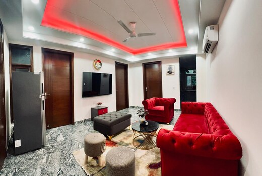 Modern Loft By S.O.Q.U | 3BHK | Opp Dhan Mill