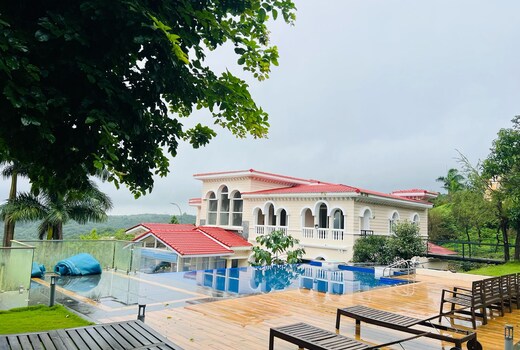 Villa Amista - Luxury Villa with heated pool by SOAL