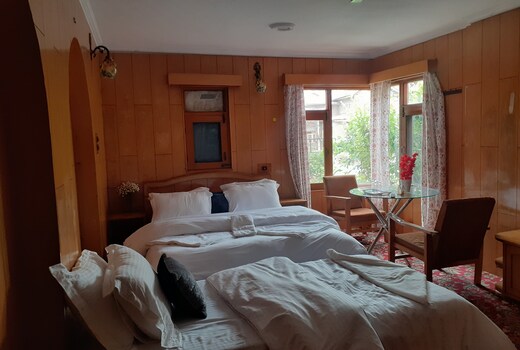 Vinayak Home Stay
