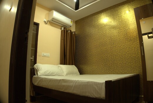 HAYATHI INN