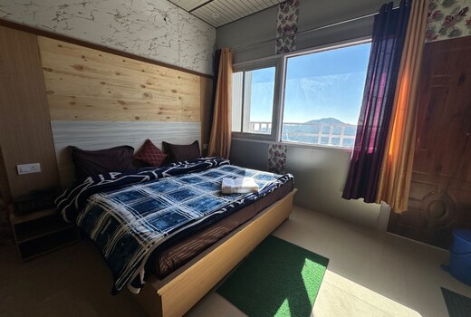 Kanatals Valley View INN