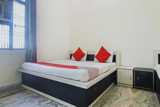 Hotel O New satkar Hotel
