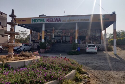Kelwa hotel Padasali