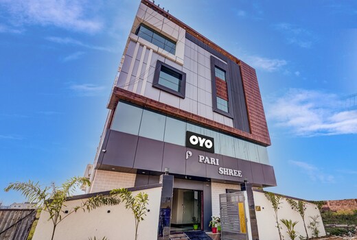 Hotel O Pari Shree