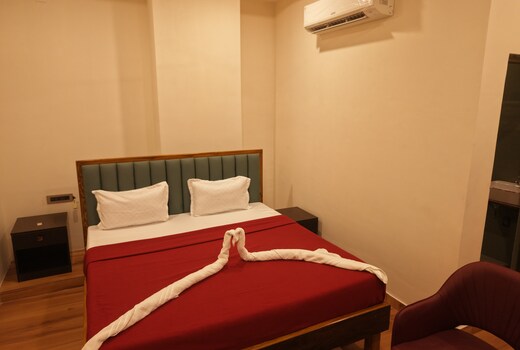 AHA HOTELS