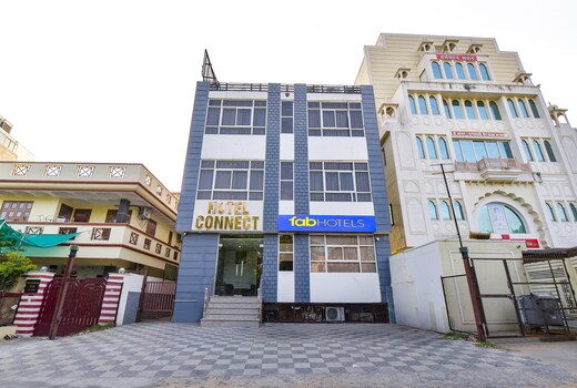 FabHotel Connect - Vidhan Sabha