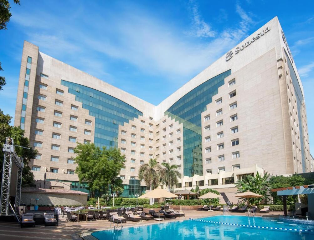 Sonesta Hotel Tower & Casino