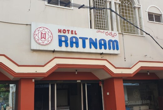 Hotel Ratnam