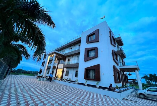 Main gallery