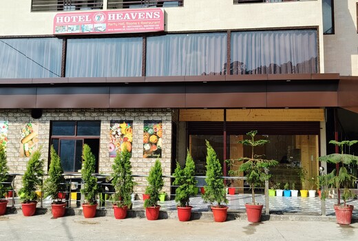 Hotel 7 Heavens