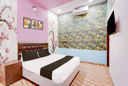 HOTEL O R.A.V