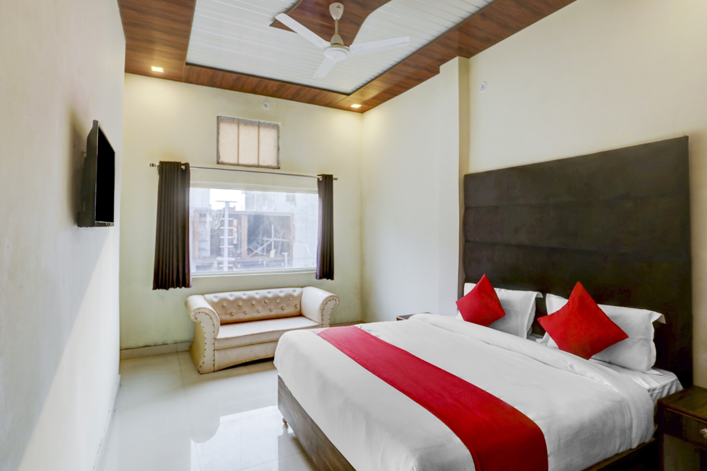 Hotel O Haveli Inn