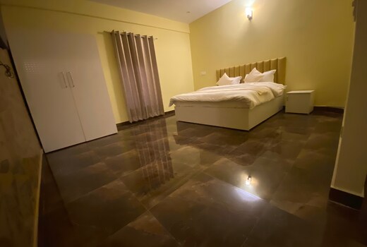 Skylight Homestay