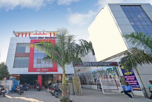 Hotel Shri Vardhan