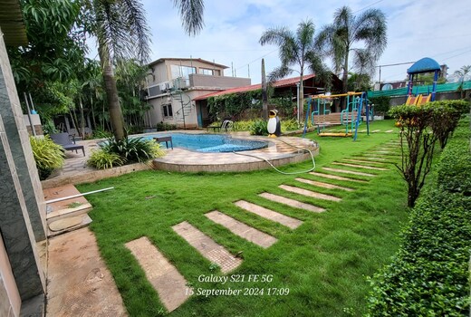 AMara Villa 4 Bhk By Country Escape