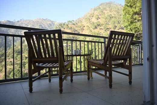 KASAULI VISTA ROYAL