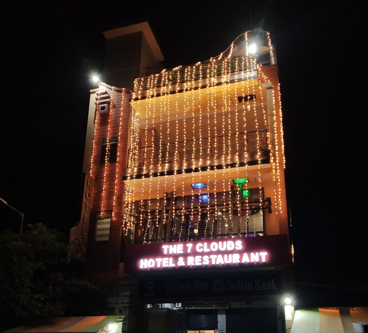 The 7 Cloud Hotel