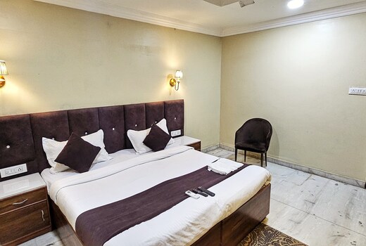 Hotel Rajshree