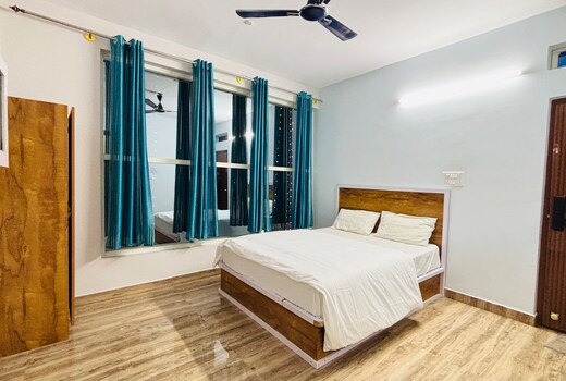 I-Roomz SSV Hotel