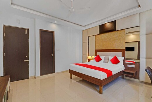 Hotel O Mataji Residency