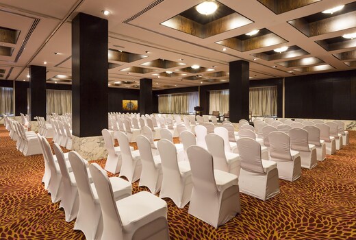 Hyatt Regency Dar Es Salaam, The Kilimanjaro