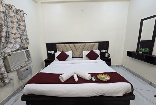 Abhi Villa