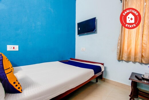 SPOT ON 37536 Muhil Residency