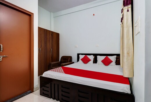 Super Hotel O PM Hotels