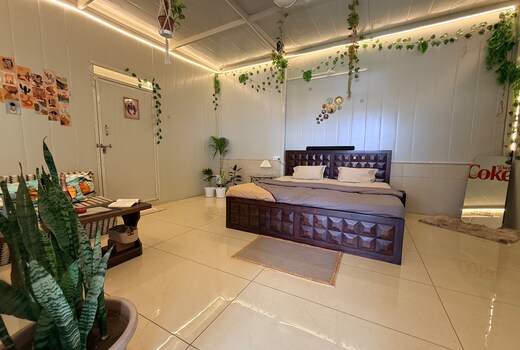 Glowhaus private Rooftop Oasis