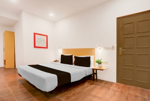 Super Townhouse Nagpur Junction Formerly Hotel Woodland