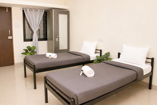 Z Express Ample