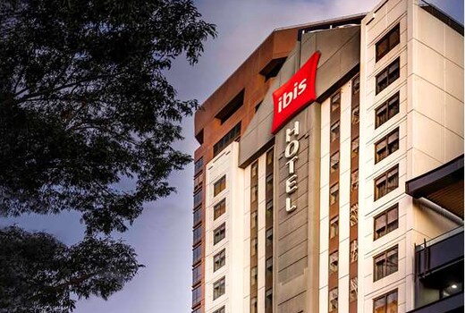 ibis Melbourne Hotel and Apartments