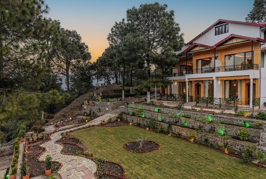 Pine View Resort by ELIVAAS Signature