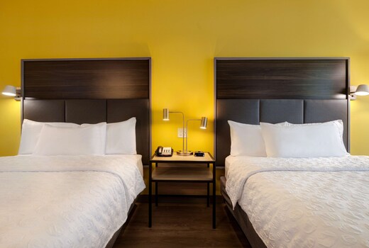 Tru by Hilton Galveston