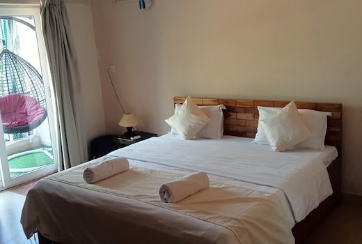 Libanton Stays in goa