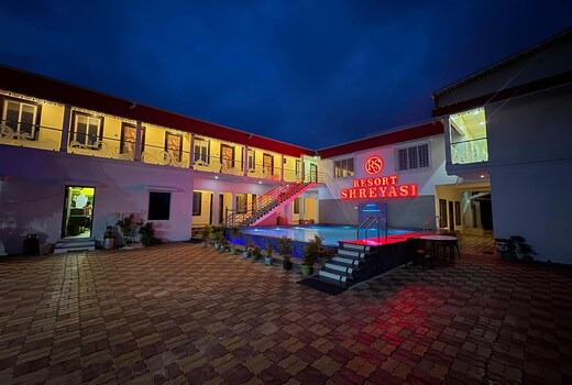 Resort Shreyasi