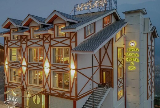 BLACK PEARL HOTEL AND SPA