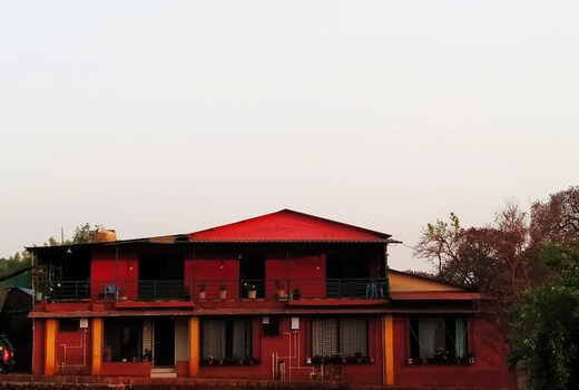 Rooma Residency