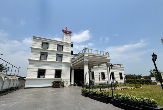 Sri Ram Palace